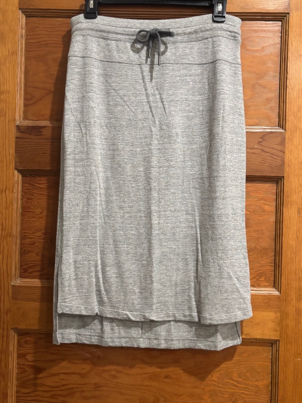 WOMENS ATHLETA GRAY SKIRT